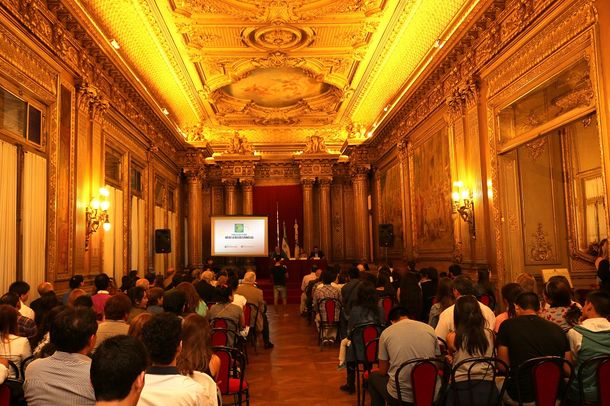 Evangélicos piden al Congreso tener su día