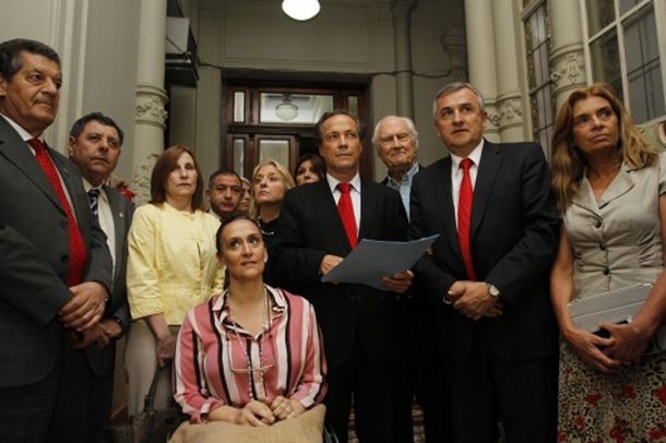 La oposición se niega a elegir reemplazante en la Corte hasta las elecciones