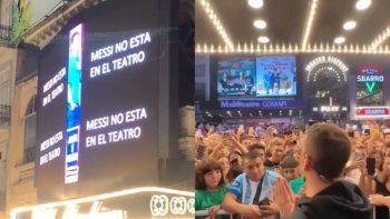 Por un falso rumor, una multitud se reunió frente al Lola Membrives para ver a Messi: la reacción del teatro