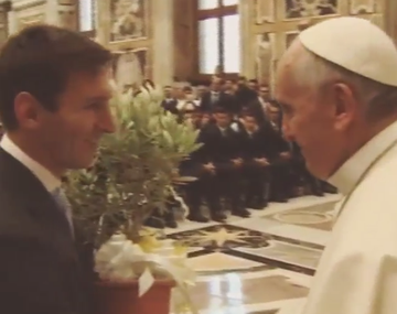 Messi llegó a Instagram y publicó un video con el Papa