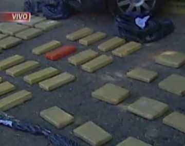 Desbaratan a una banda que transportaba más de una tonelada de marihuana