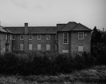 Demolieron un manicomio donde se usaba el suero de la verdad en niños