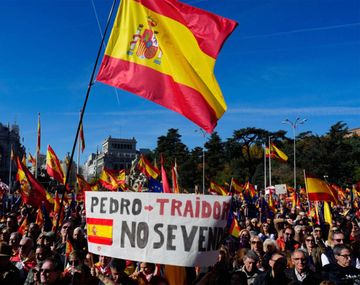 España: miles de personas se manifestaron en Madrid contra la amnistía a separatistas catalanes