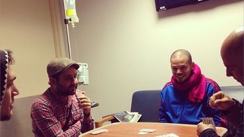 el cantante de calle 13 debio ser internado por dengue el cantante de calle 13 debio ser internado por dengue