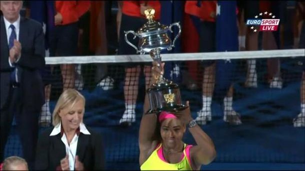 Serena Williams venció a Sharapova y se coronó campeona en Melbourne