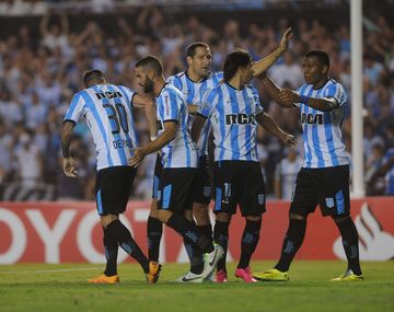 Racing jugó muy bien y goleó al Bolivar en el debut en la Copa Libertadores