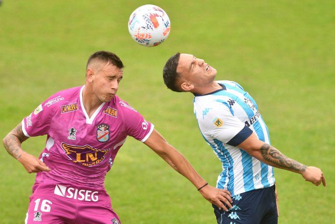 Arsenal derrotó a Racing por la Copa de la Liga