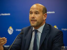 Martín Lema mostró su confianza en las posibilidades de la Coalición Republicana para hacerse del poder en Montevideo. Martín Lema mostró su confianza en las posibilidades de la Coalición Republicana para hacerse del poder en Montevideo.