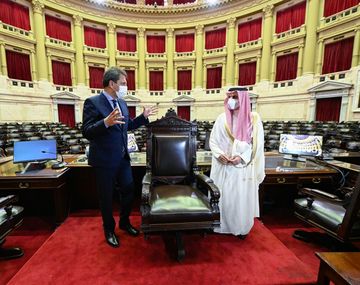 Massa recibió al príncipe saudí Faisal Bin Farhan Al Saud
