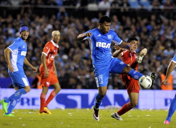 Racing vendió a Roger Martínez al fútbol chino por una cifra millonaria