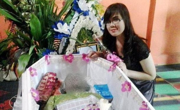 Una selfie con los muertos, el controversial concurso de Rusia