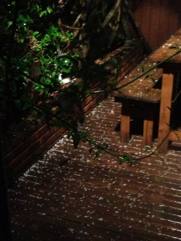 Rige un alerta por caída granizo en Buenos Aires y La Plata