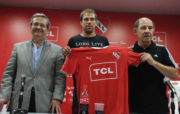 Insúa habló sobre su llegada al club: Independiente no puso un peso