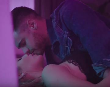 Soffritti se lanzó como solista con un video hot