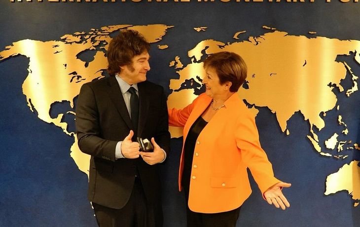 El Gobierno espera que el FMI destrabe cuanto antes otros u$s2 mil millones para sumar a reservas