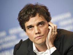 netflix ya prepara una serie web sobre pablo escobar para estrenar en 2015 netflix ya prepara una serie web sobre pablo escobar para estrenar en 2015