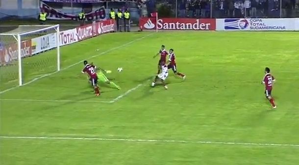 Ahora los árbitros perjudican a River a nivel internacional