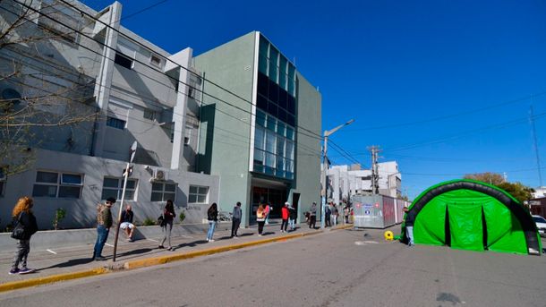 Debieron descartarse 140 dosis de la vacuna Sputnik V por perder la cadena de frío