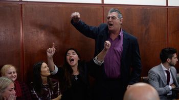 video: asi fue la reaccion de la victima ante la sentencia a martinez poch video: asi fue la reaccion de la victima ante la sentencia a martinez poch