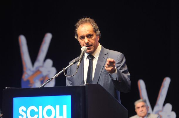 Scioli: Este es el único espacio en brindar previsibilidad, certidumbre y confianza