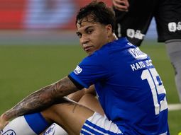Cruzeiro empató con Universidad Católica y complicó a Boca.