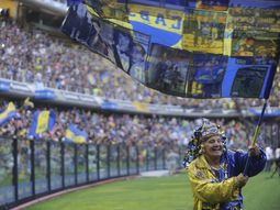 los hinchas de boca festejan su dia en una bombonera repleta los hinchas de boca festejan su dia en una bombonera repleta