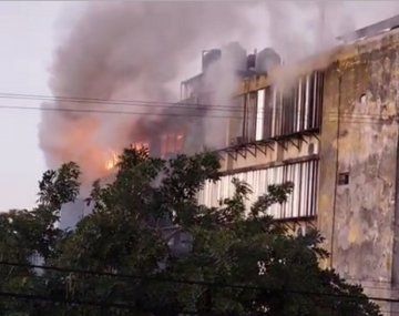 Voraz incendio destruyó una sede municipal