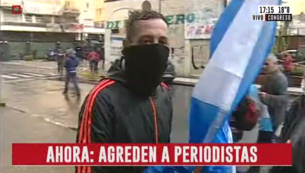Congreso: agredieron a un periodista en una marcha anticuarentena