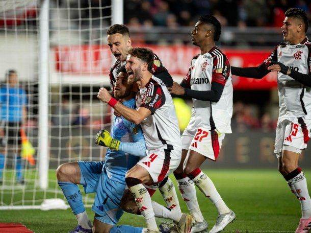 La chicana de Flamengo que encendió la polémica tras eliminar a Estudiantes de la Copa Libertadores