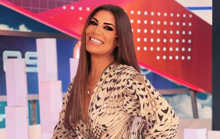 Emotivo posteo de Flor de la V a 11 años de recibir el DNI con su nueva identidad