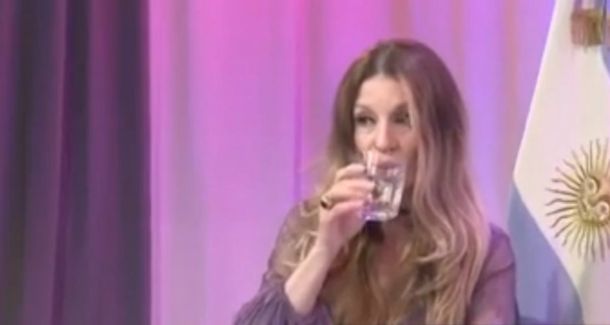 Barreto intentó ser pedagógica pero su explicación hizo agua