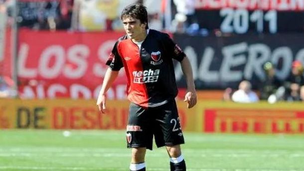 Antes de llegar a River, tuvo un breve paso por Colón de Santa Fe. Antes de llegar a River, tuvo un breve paso por Colón de Santa Fe.