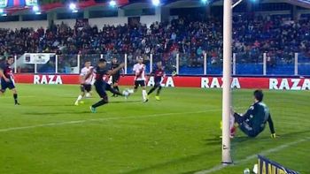 El penal para Tigre contra River - Crédito: @SC_ESPN El penal para Tigre contra River - Crédito: @SC_ESPN