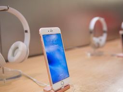 Las ventas de Apple cayeron en el último trimestre Las ventas de Apple cayeron en el último trimestre