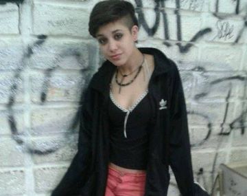 Desesperada búsqueda de una chica de 13 años en Floresta