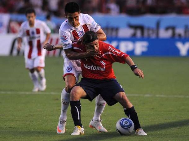 Sin tiempo: Independiente se juega todo ante Argentinos