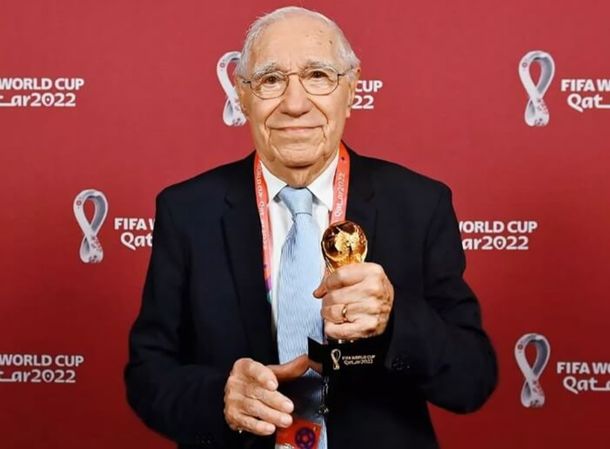 Enrique Macaya Márquez elogiado por Gianni Infantino.