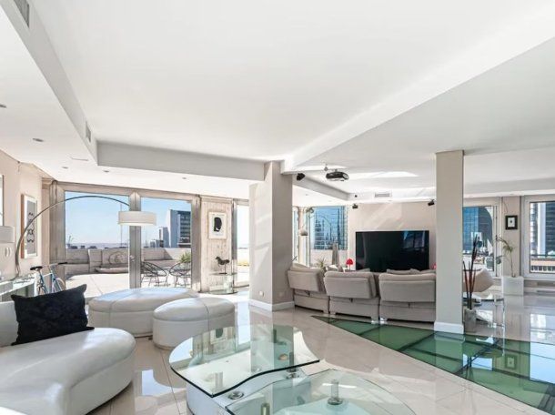 Venden el histórico penthouse del edificio Kavanagh: cuánto cuesta