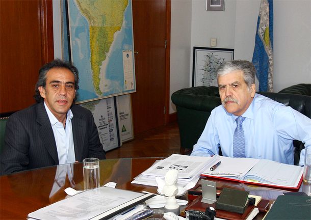 El ministro De Vido destacó la obra pública realizada en Escobar