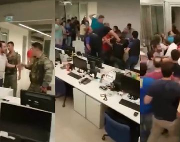 Periodistas de CNN expulsaron a golpistas