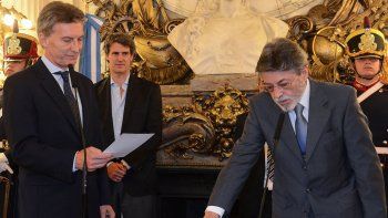 macri tomo juramento a los nuevos titulares de la afip y la sedronar macri tomo juramento a los nuevos titulares de la afip y la sedronar