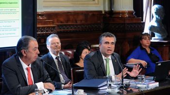 en mis 2 meses de gestion, los ahorristas ganaron y los especuladores perdieron en mis 2 meses de gestion, los ahorristas ganaron y los especuladores perdieron