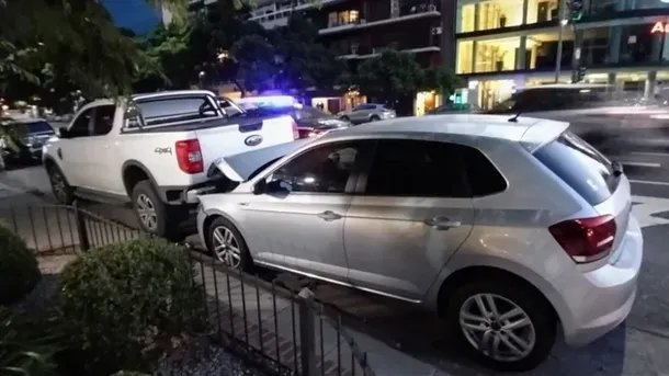 Así quedó el auto de Juan Pablo Insúa. Foto: 0223. Así quedó el auto de Juan Pablo Insúa. Foto: 0223.