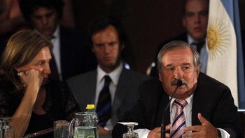 Julio Schlosser, titular de la DAIA Julio Schlosser, titular de la DAIA