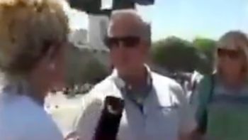 cronista de tn se encontro con un turista australiano en la marcha de la cgt y su reaccion descoloco a todos cronista de tn se encontro con un turista australiano en la marcha de la cgt y su reaccion descoloco a todos