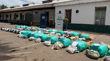 La Aduana de Santiago del Estero secuestró más de 650 kilos de hojas de coca valuados en $72 millones La Aduana de Santiago del Estero secuestró más de 650 kilos de hojas de coca valuados en $72 millones