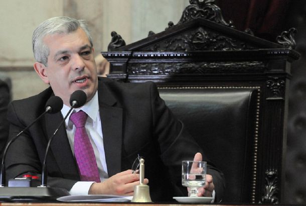 La elite judicial, mediática y financiera se esfuerza por dañar a Cristina