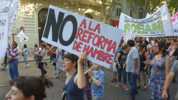 Protestas contra la reforma laboral en diciembre de 2017.