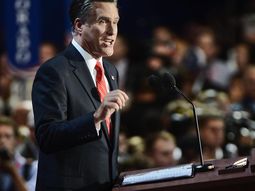 con criticas a obama, romney acepto su candidatura con criticas a obama, romney acepto su candidatura