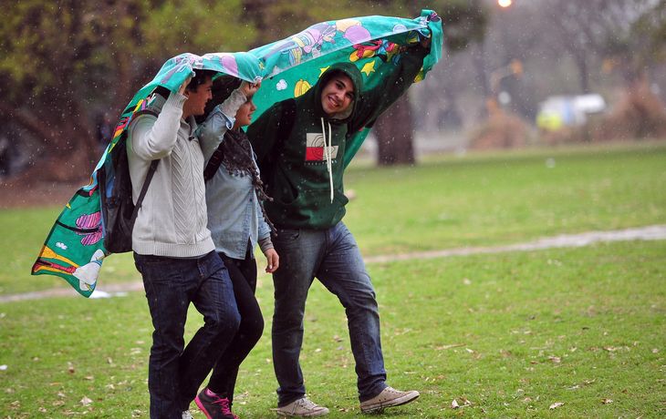 Se espera cielo nublado y lluvias por la tarde en la Ciudad